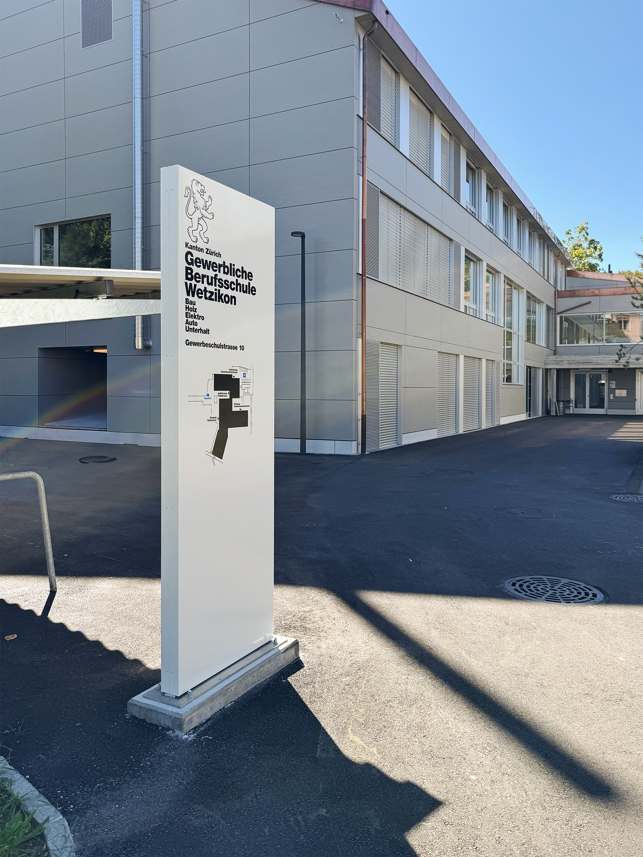 GBW Stele Signaletik CD Kanton Zürich