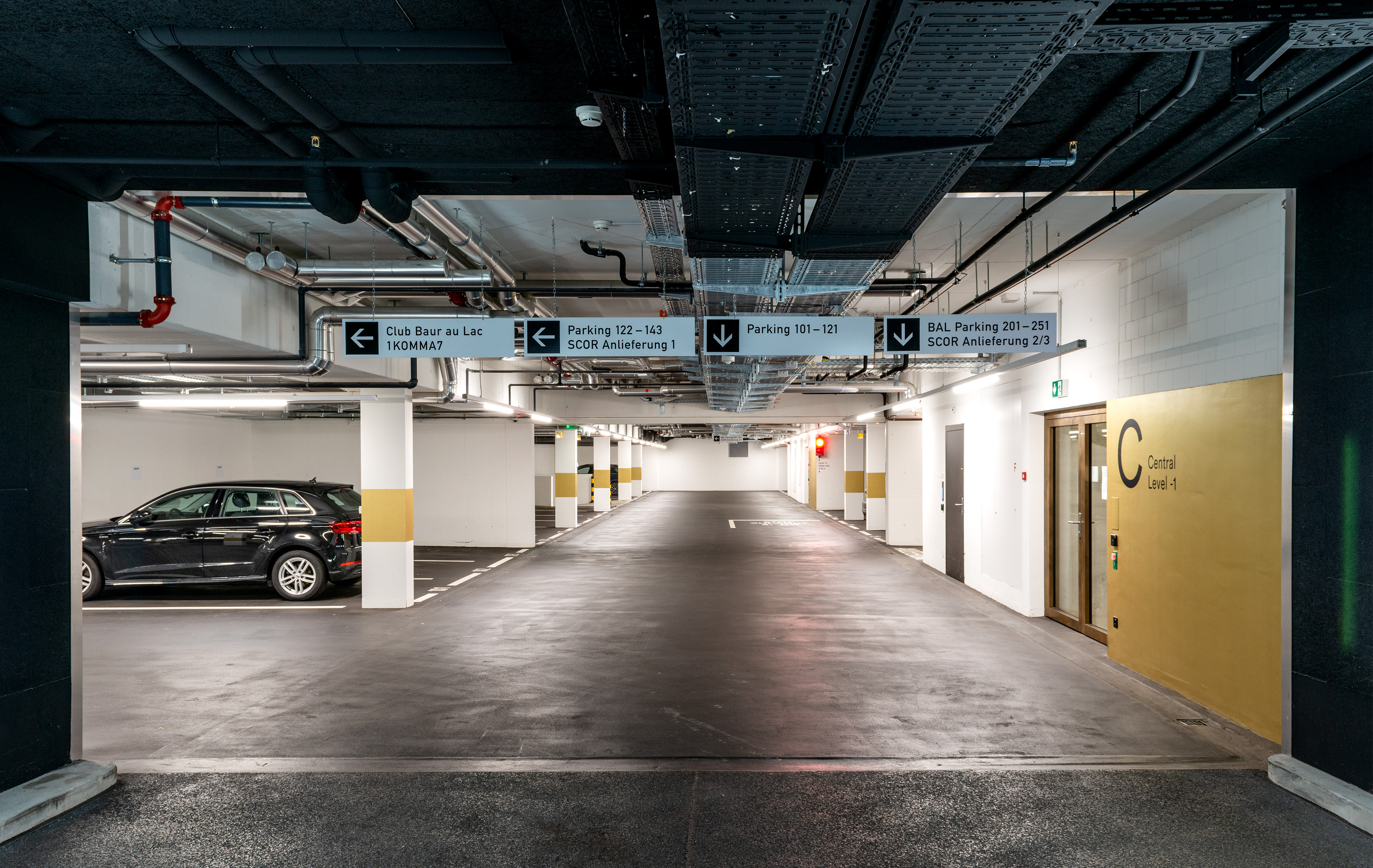 Signaletik Geschäftshaus Rosau