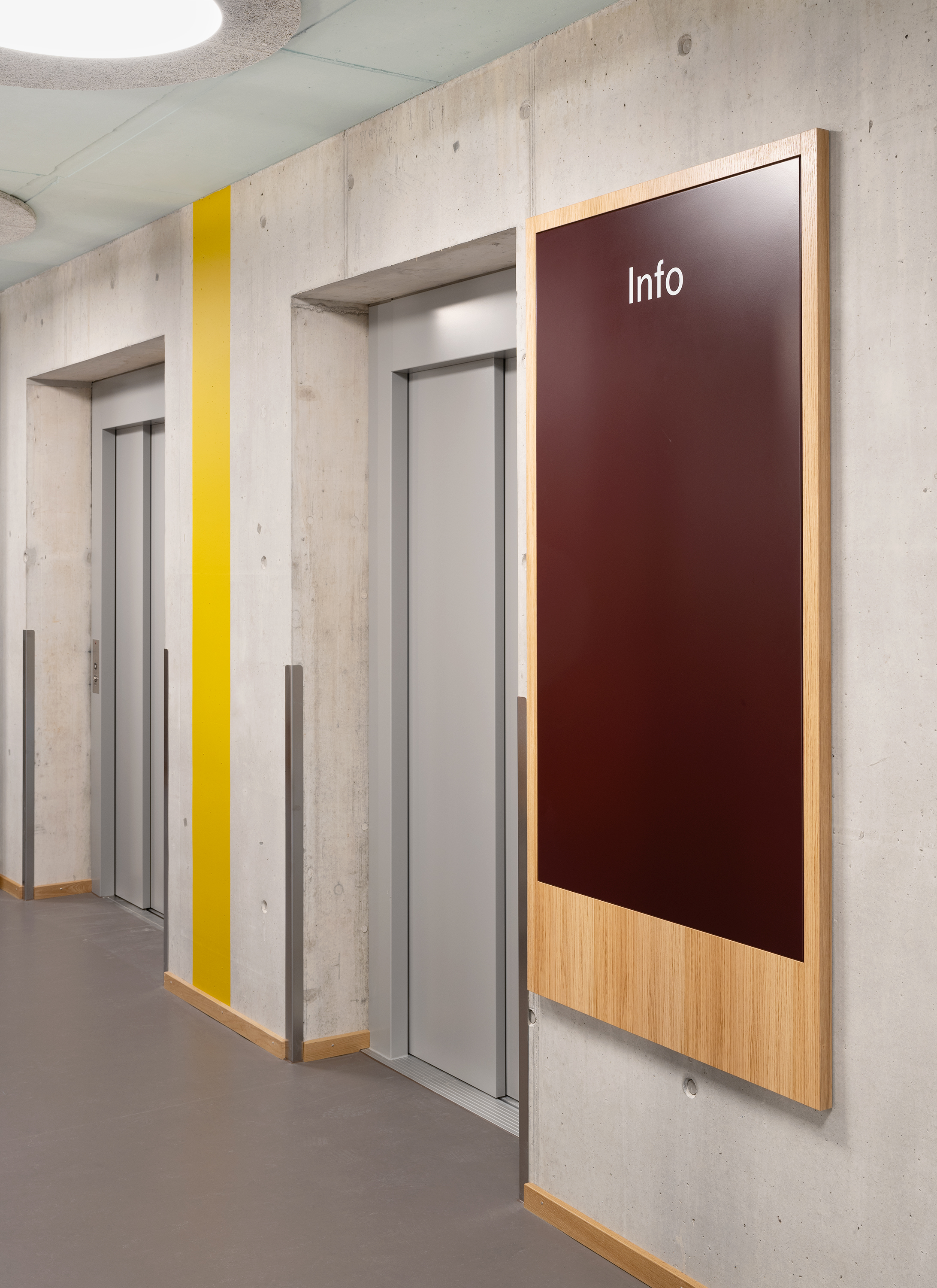 magnetische Infowand Signaletik Neubau Glaubten-Areal Zürich